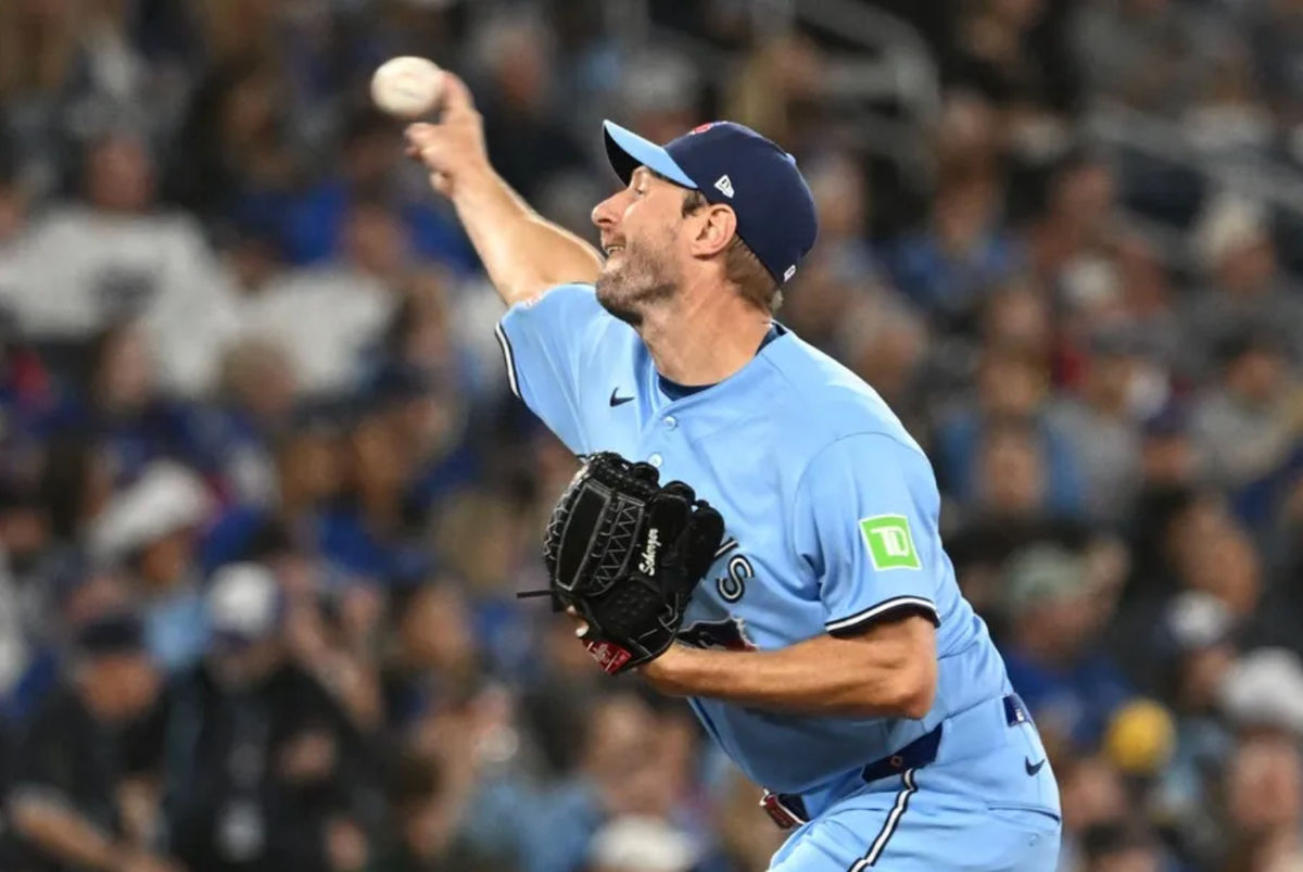 Mar 31, 2026; Toronto, Ontario, CAN; Toronto Blue Jays starting pitcher Max Scherzer (31) delivers a pitch against the Colorado Rockies in the first inning at Rogers Centre. Mandatory Credit: Dan Hamilton-Imagn Images