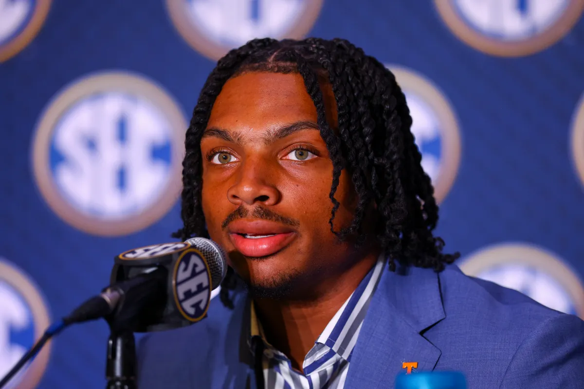 Jul 20, 2026; Tampa, FL, USA; Tennessee Volunteers running back Desean Bishop (18) speaks to the press during SEC Football Kickoff Media Day at the Tampa Marriott. Mandatory Credit: Nathan Ray Seebeck-Imagn Images